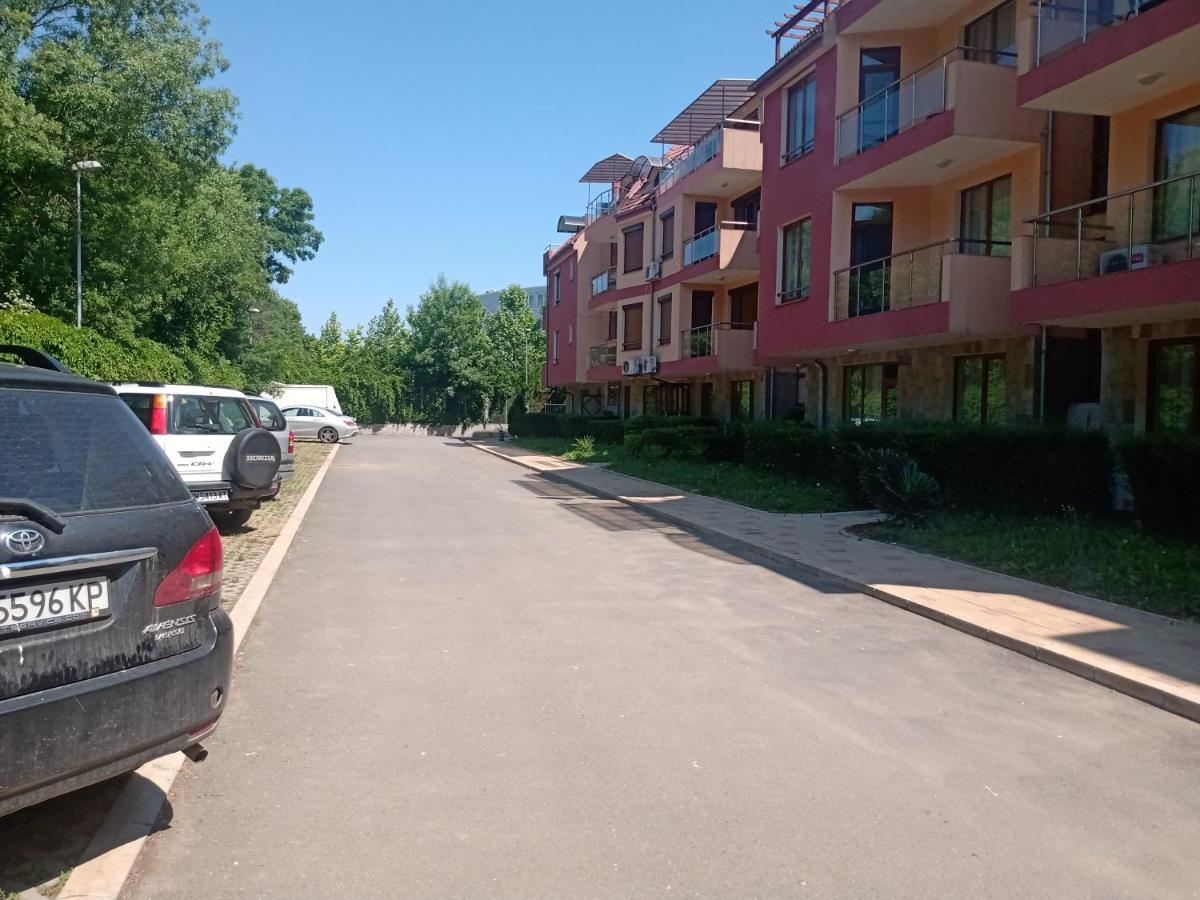 Апартамент На Къмпинг Градина Černomorec Exteriér fotografie